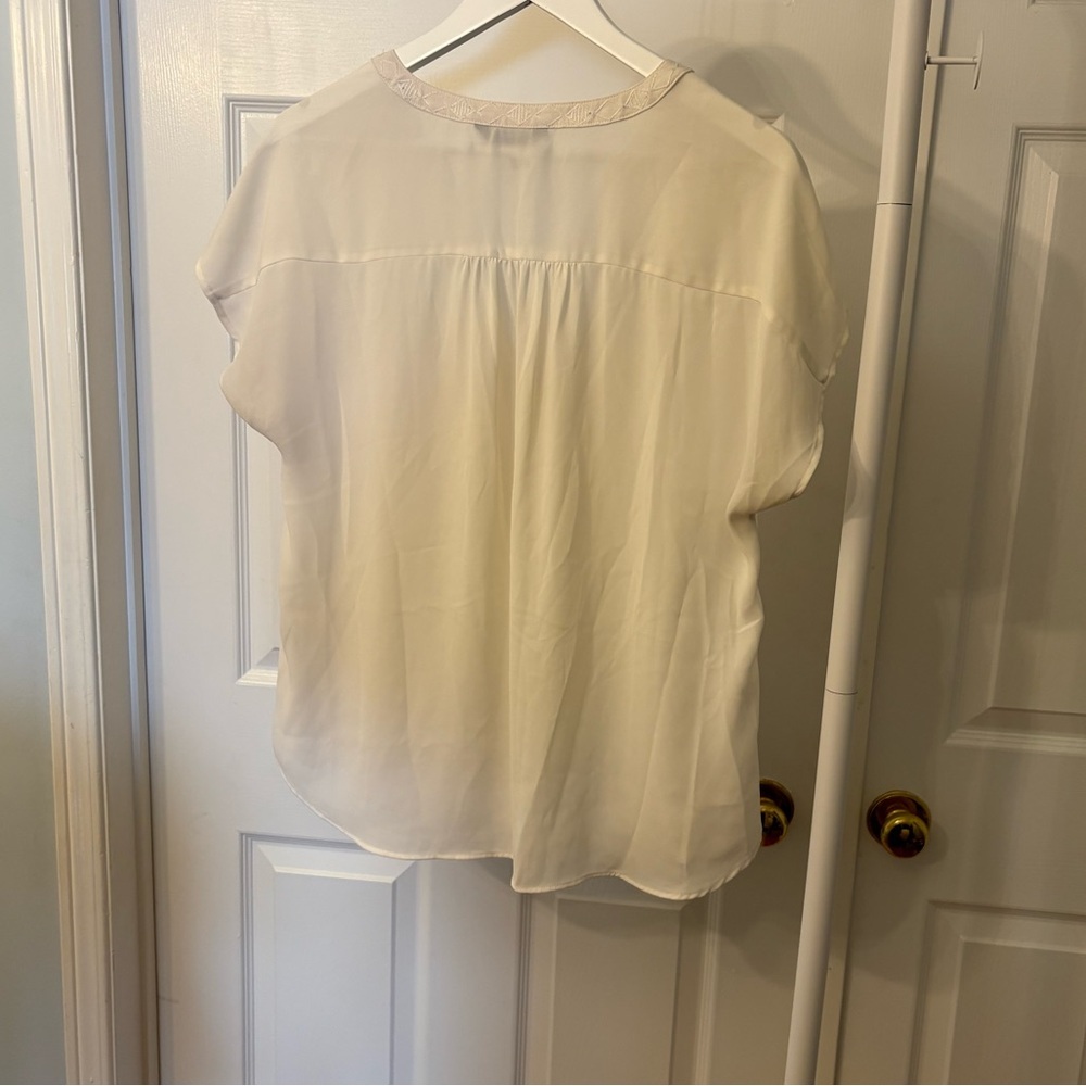 Banana Republic White Short Sleeve Blouse Size Large - Picture 5 of 11